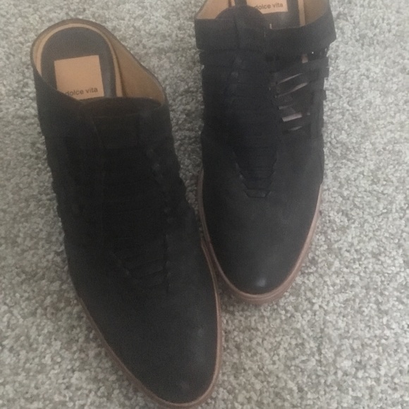 Dolce Vita booties - Picture 2 of 5